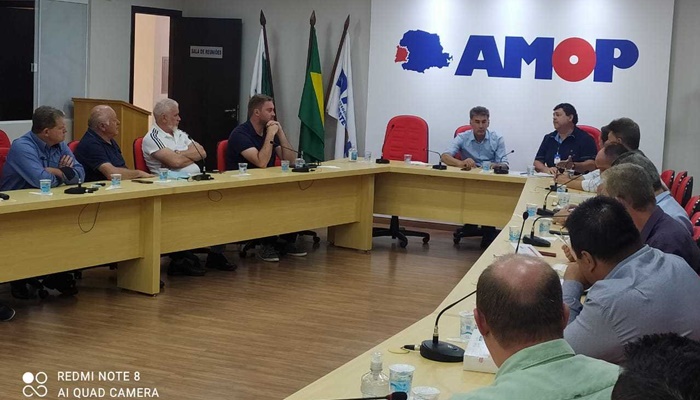 Guaraniaçu – Em Cascavel, Osmário participa de reunião da AMOP